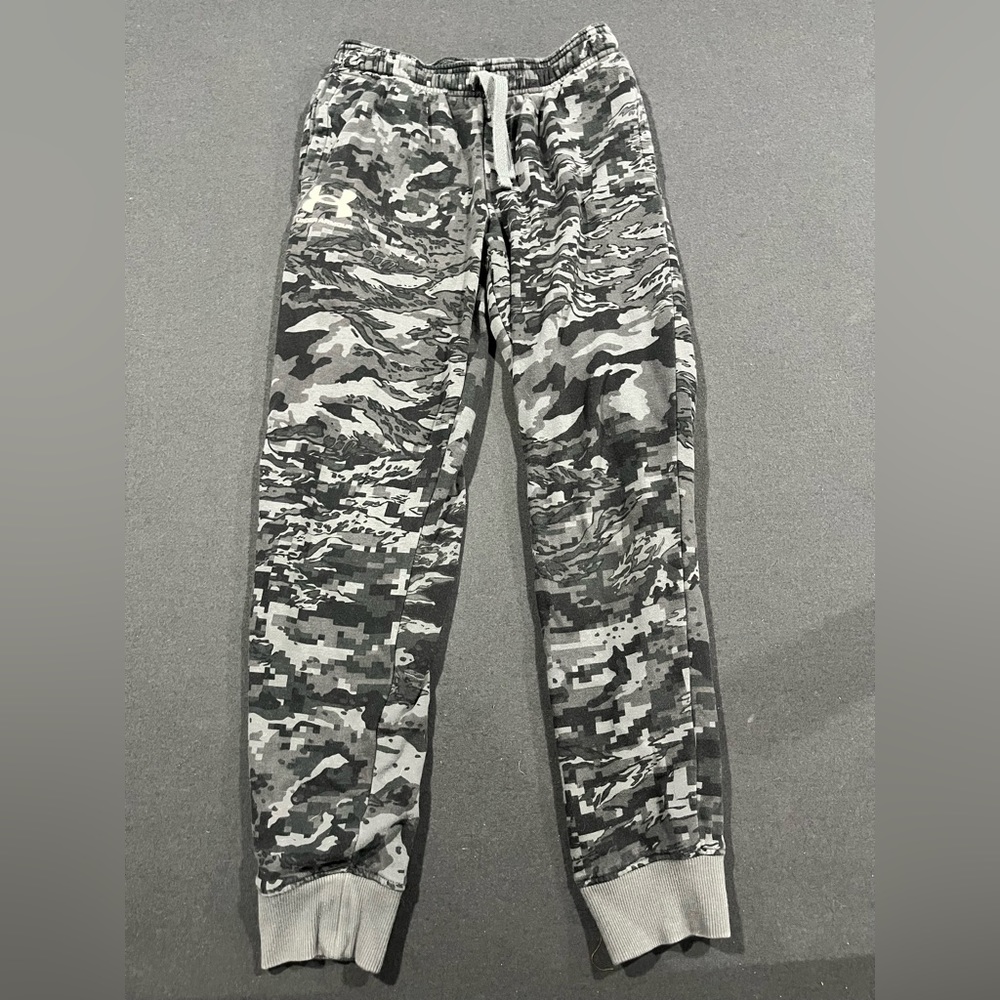 Under-armor sweatpants